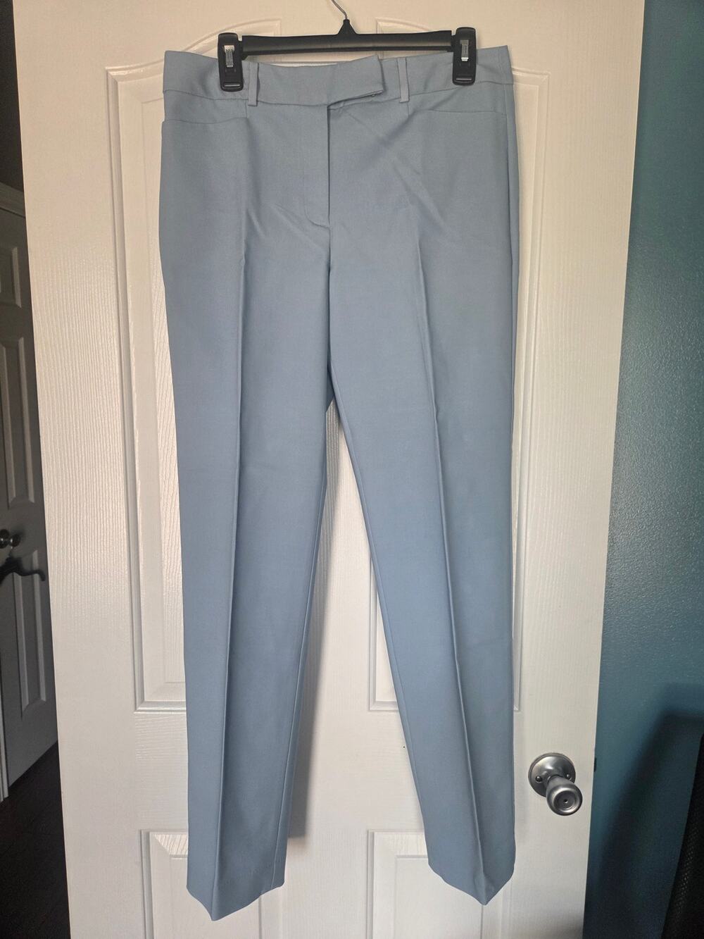 Women's Talbots Newport Light Blue Dress Pant. Size 6